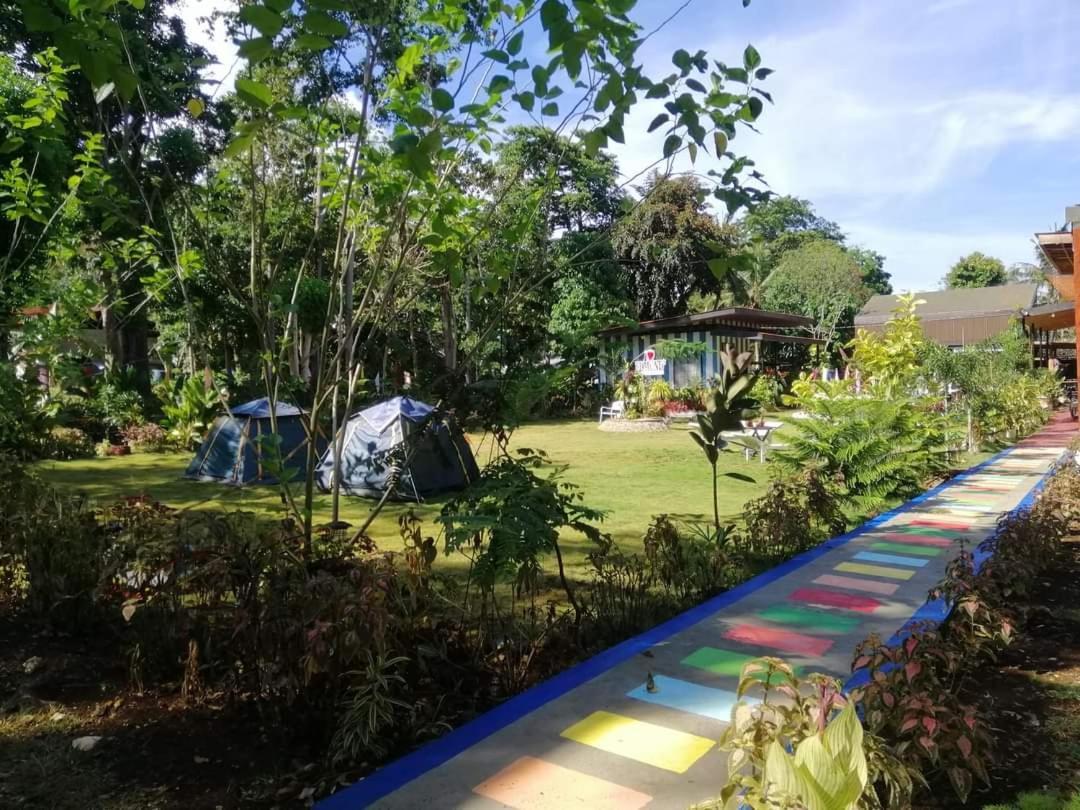Edmund'S Garden Inn Siquijor Exterior foto